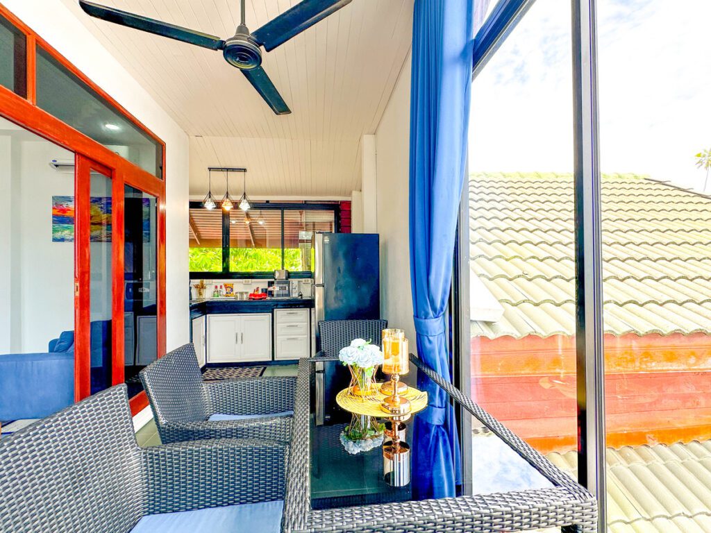Seaview Apartment